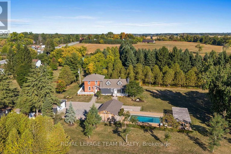 28914015/6101-first-line-road/manotick-south-to-roger-stevens/ottawa/ontario/K0A2E0_48