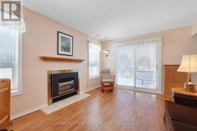 29423663/31-silver-horse-crescent/bridlewood/ottawa/ontario/K2M2J2_13