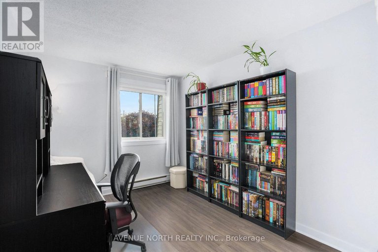 29037172/104-15a-woodvale-green/craig-henrywoodvale/ottawa/ontario/K2G4H1_16