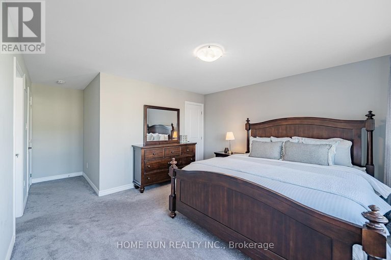 29657132/110-discovery-crescent/stittsville-north/ottawa/ontario/K2S0Z9_35