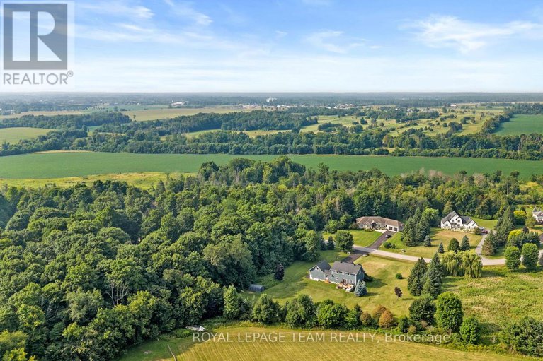 28757859/117-lady-lochead-lane/huntley-ward-south-east/ottawa/ontario/K0A1L0_32