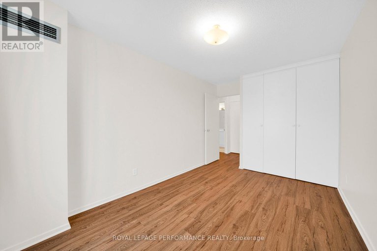 29120637/806-1599-lassiter-terrace/beaconwood/ottawa/ontario/K1J8R6_7