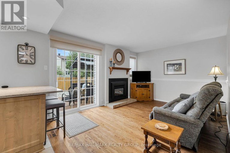 28637166/610-steller-street/fallingbrookpineridge/ottawa/ontario/K4A1N1_21