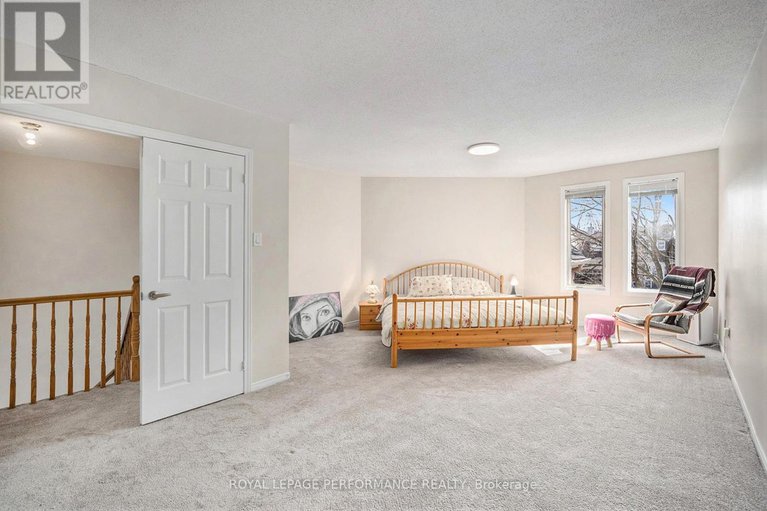 29524227/56-ipswich-terrace/morgans-grantsouth-march/ottawa/ontario/K2K2R3_14