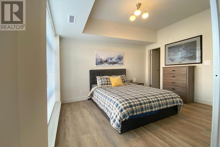 29420201/208-555-anand-private/riverside-park-south/ottawa/ontario/K1V2R7_20