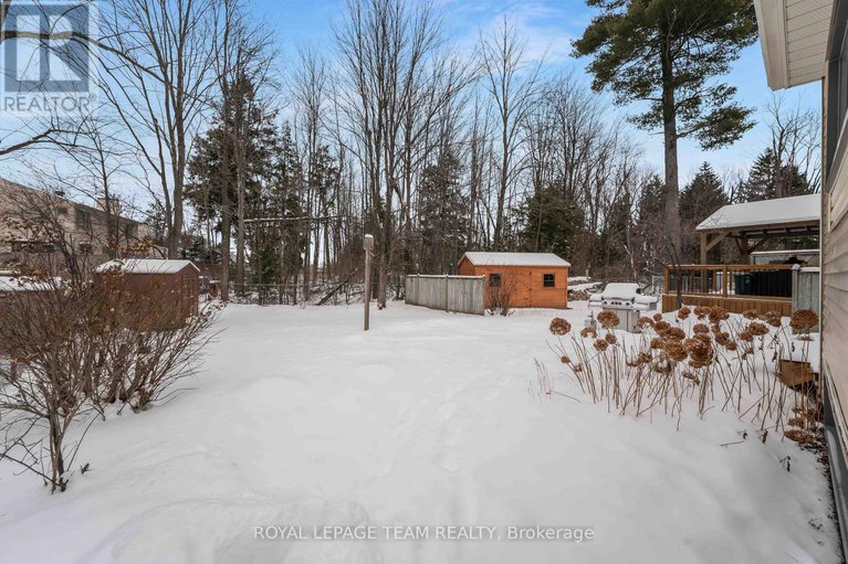 29208661/3831-autumnwood-street/emerald-woodssawmill-creek/ottawa/ontario/K1T2G9_40