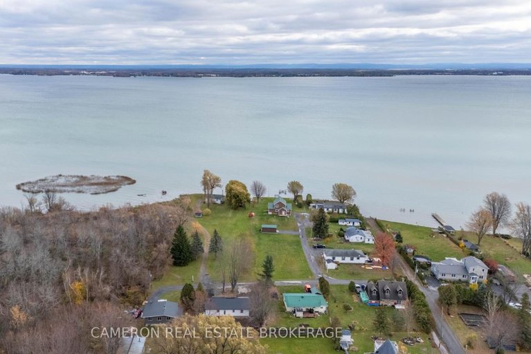 29642193/6271-153rd-avenue/south-glengarry-lancaster-twp/south-glengarry/ontario/K0C1E0_36