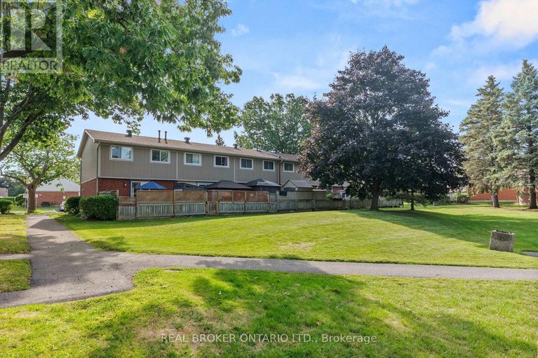 28983719/a-3911-old-richmond-road/arbeatha-park/ottawa/ontario/K2H8T9_34