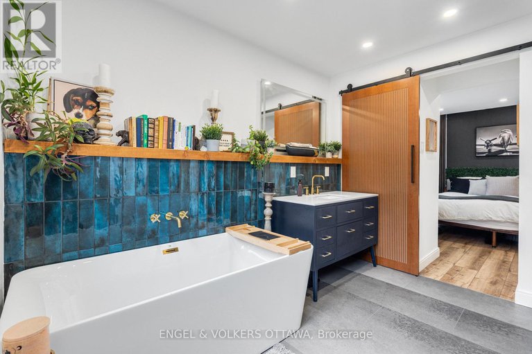28912117/2-davies-court/glencairnhazeldean/ottawa/ontario/K2L1L6_19