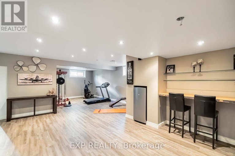 29267202/6775-pebble-trail-way/greely/ottawa/ontario/K4P0B7_29