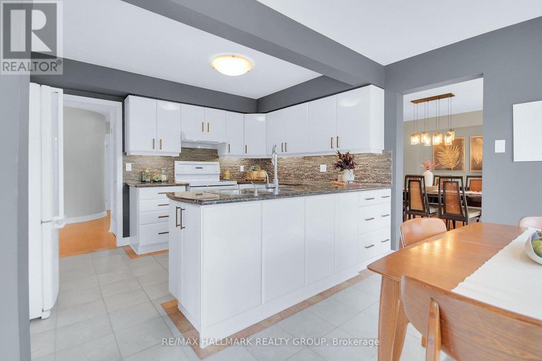 28657769/20-arbuckle-crescent/manordale/ottawa/ontario/K2G5H1_15