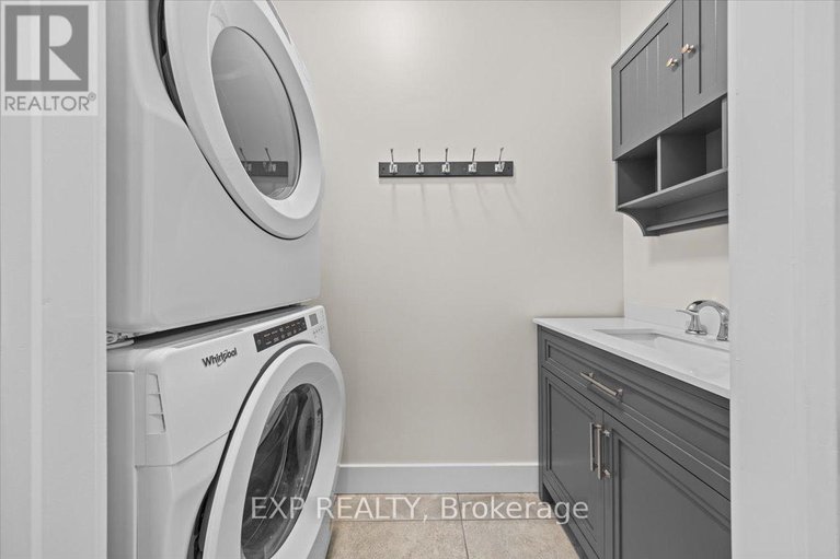 29125284/71-king-george-street/overbrookcastle-heights/ottawa/ontario/K1K1V4_23