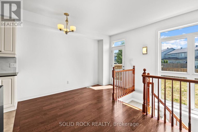 29003724/153-hawkshaw-crescent-e/cedargrovefraserdale/ottawa/ontario/K2J5P8_8