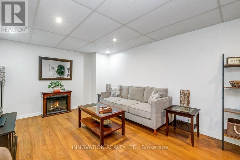 28644741/1645-du-sommet-place/chateauneuf/ottawa/ontario/K1C4Z9_31