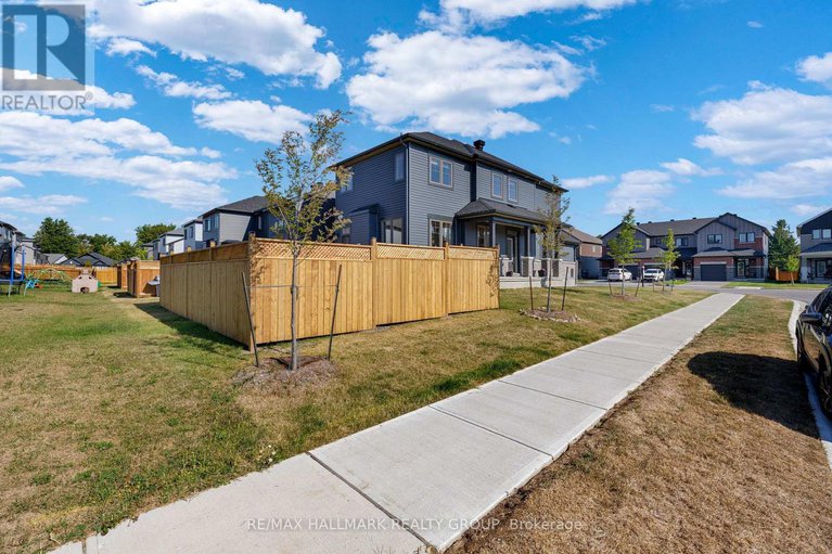 28811432/617-fisher-street/north-grenville-twp-kemptville-south/north-grenville/ontario/K0G1J0_43