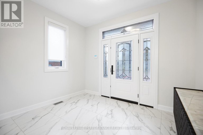 29317173/1709-fisher-ave-avenue/carleton-heights/ottawa/ontario/K2C1X9_3