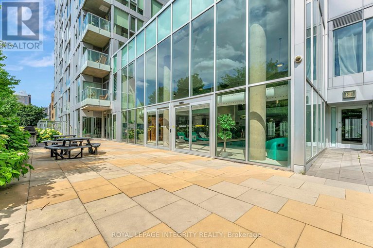 28799327/1808-179-metcalfe-street/ottawa-centre/ottawa/ontario/K2P1P7_8