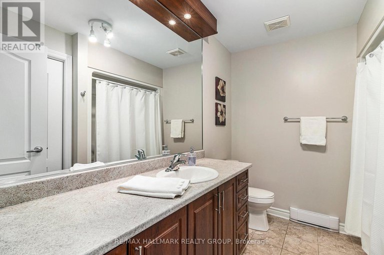 28007733/404-201-eliot-drive/town-of-rockland/clarence-rockland/ontario/K4K0G4_15
