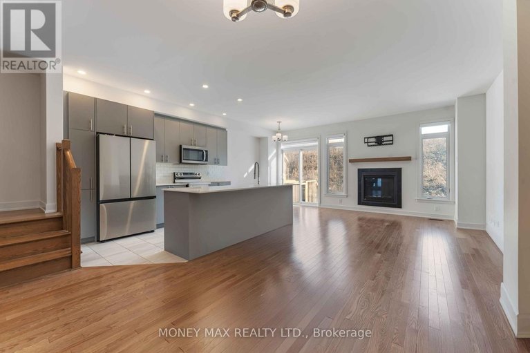 29471727/623-knotridge-street/mer-bleuebradley-estatesanderson-park/ottawa/ontario/K1W0C7_5