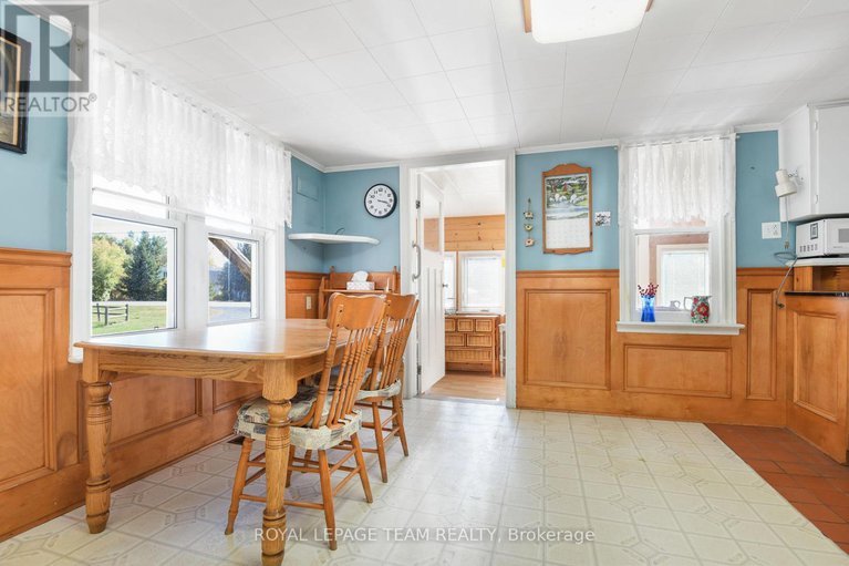 28953092/2692-dunrobin-road/kanata-north-east/ottawa/ontario/K0A1T0_27