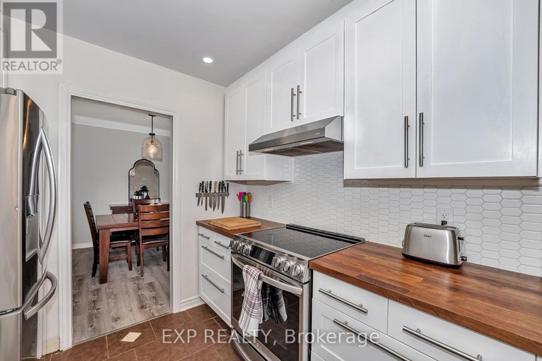 28602725/936-blythdale-road/mckellar-heightsglabar-park/ottawa/ontario/K2A3N6_10