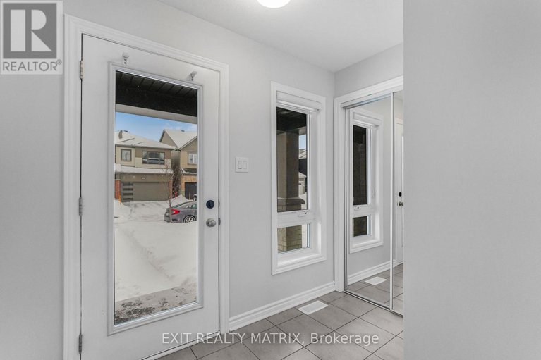 29254441/839-henslows-circle/avalon-west/ottawa/ontario/K4A5H7_3