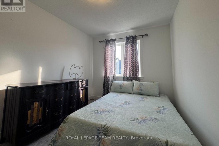 28748327/229-zinnia-way/riverside-southgloucester-glen/ottawa/ontario/K4M0L4_23