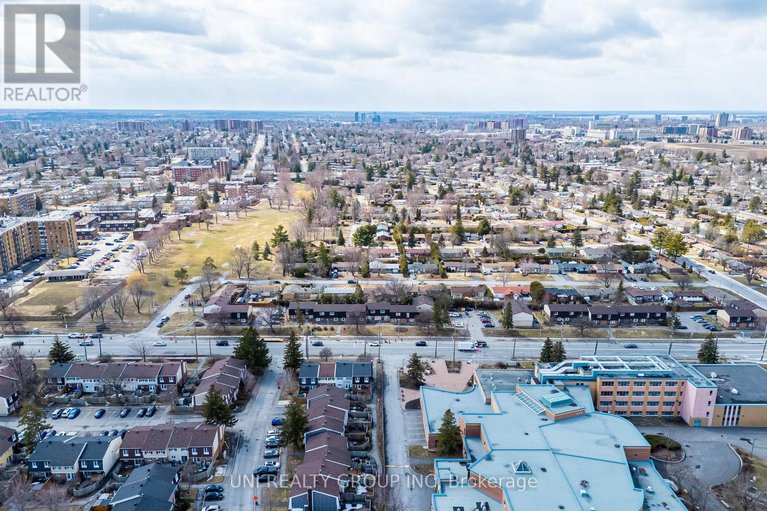 29578391/17-forest-park-avenue/city-viewskylinefisher-heightsparkwood-hills/ottawa/ontario/K2E5A2_42