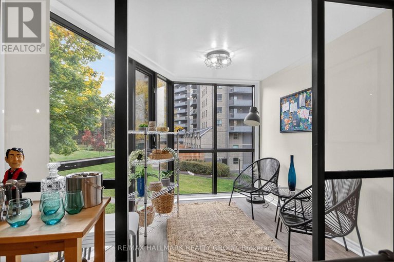 29039128/510-2871-richmond-road/britannia-heights/ottawa/ontario/K2B8M5_17