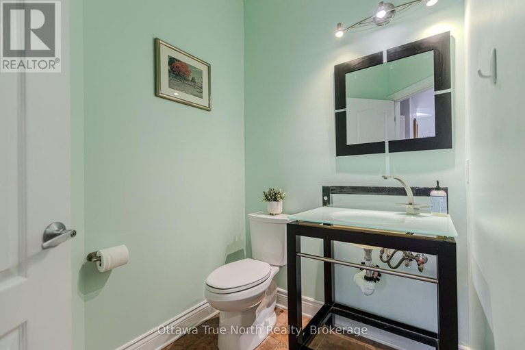 29043619/507-kochar-drive/mooneys-bay/ottawa/ontario/K2C4G9_14