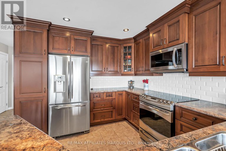 28599755/6796-st-louis-point-road/south-glengarry-charlottenburgh-twp/south-glengarry/ontario/K0C2E0_6