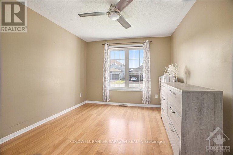 27483149/22-frieday-street/campbellbrook-village/arnprior/ontario/K7S0A6_15