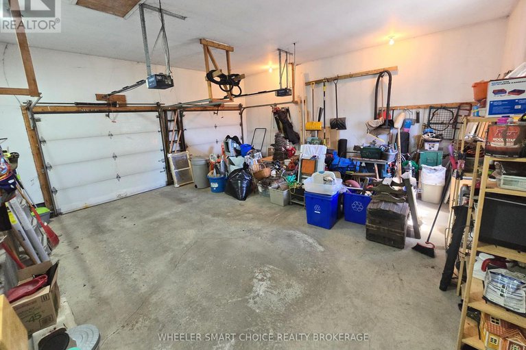 28858020/15206-colonial-drive/south-stormont-osnabruck-twp/south-stormont/ontario/K0C1M0_32