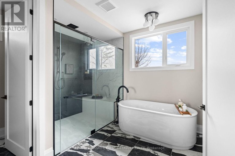 28164482/42-parkland-crescent/arlington-woods/ottawa/ontario/K2H7W5_24