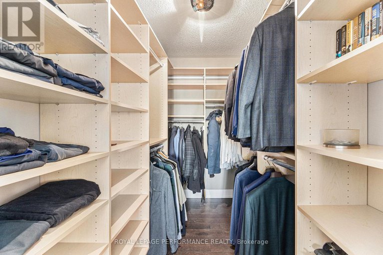 29301549/1386-chicory-place/carson-grove/ottawa/ontario/K1J1E7_22