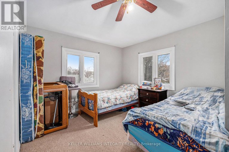 28438743/1384-chatelain-avenue/carlington/ottawa/ontario/K1Z8A8_17