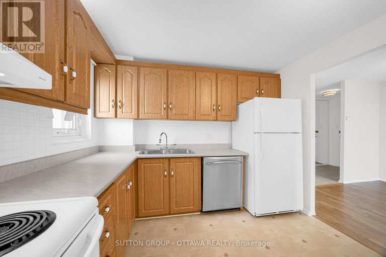 28727418/711-1171-ambleside-drive/woodroffe/ottawa/ontario/K2B8E1_21