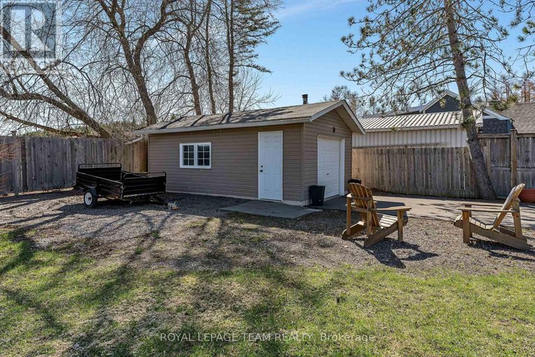 29660167/1923-joanisse-road/clarencerockland-twp/clarence-rockland/ontario/K0A2A0_43