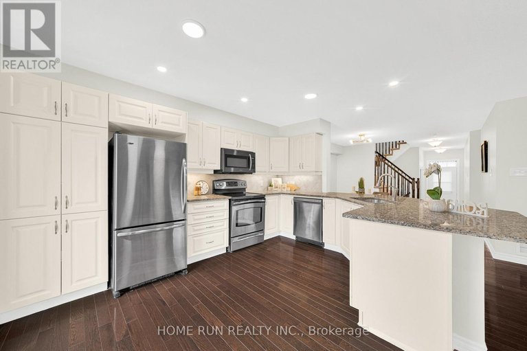 29593608/284-par-la-ville-circle/stittsville-north/ottawa/ontario/K2S0M4_12