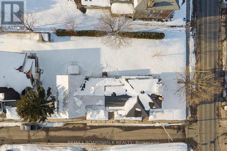 29405267/532-st-lawrence-street/winchester/north-dundas/ontario/K0C2K0_46