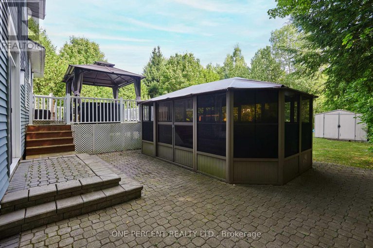 28760672/1133-hemlock-street/clarencerockland-twp/clarence-rockland/ontario/K4K1K9_32