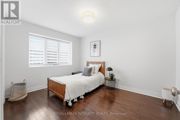 29633491/113-thivierge-court/town-of-rockland/clarence-rockland/ontario/K4K0E7_26