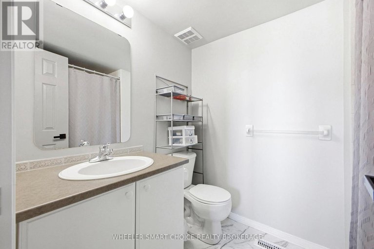 29436977/11-432-hillsboro-private/emerald-meadowstrailwest/ottawa/ontario/K2M3A8_31