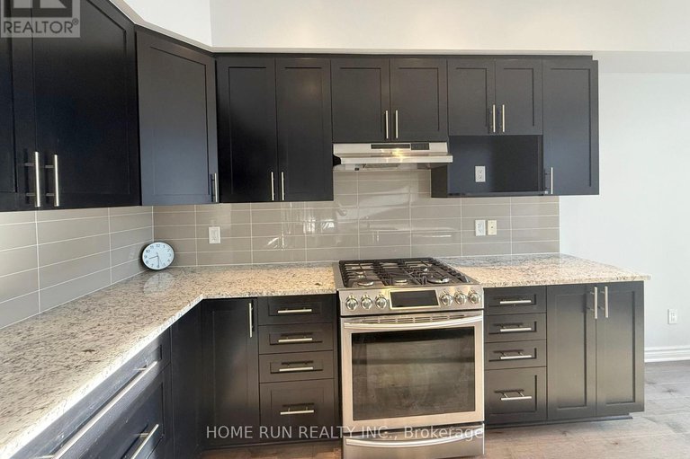 28885401/781-brian-good-avenue/riverside-southgloucester-glen/ottawa/ontario/K4M0E3_6