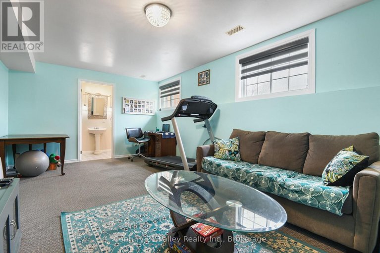 29618337/99-queen-street-n/renfrew/renfrew/ontario/K7V2A4_23