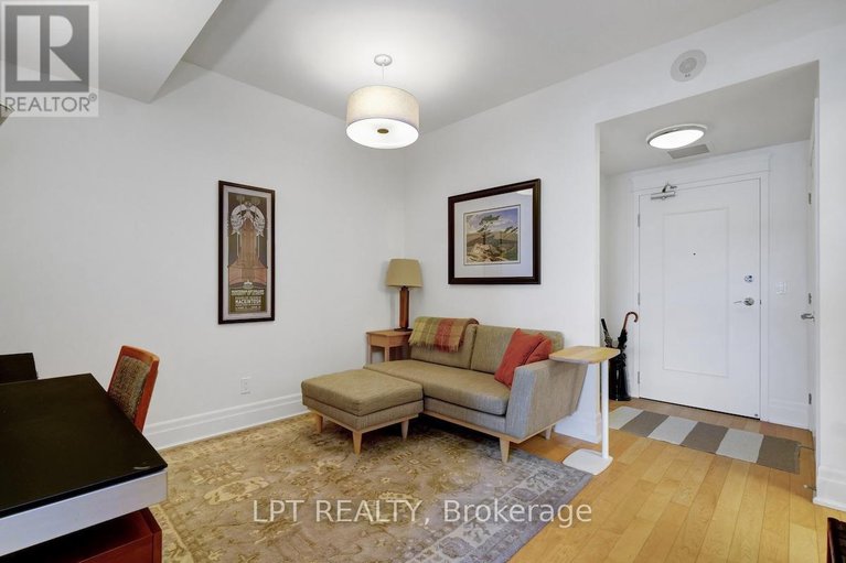 28576784/305-108-lisgar-street/ottawa-centregolden-triangle/ottawa/ontario/K2P1E1_14