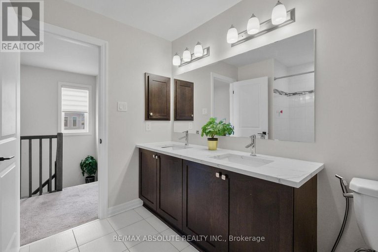 28626462/243-overberg-way/emerald-meadowstrailwest/ottawa/ontario/K2S0V8_31