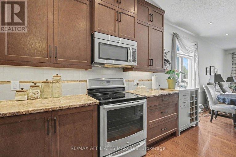 29266687/171-royal-landing-gate/north-grenville-twp-kemptville-south/north-grenville/ontario/K0G1J0_18