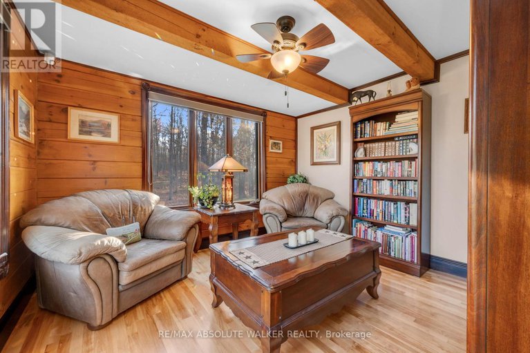 29061898/880-townline-road/north-grenville-twp-kemptville-south/north-grenville/ontario/K0G1J0_12