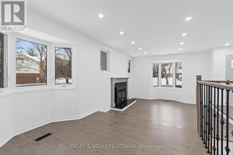 28924716/1375-trebla-way/greely/ottawa/ontario/K4P1E4_9